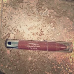 Neutrogena Moisture Smooth Color Stick